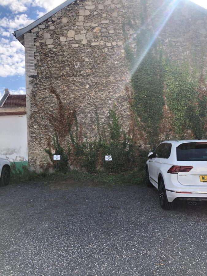 Maison D'Hotes La Poterne Épernay Esterno foto