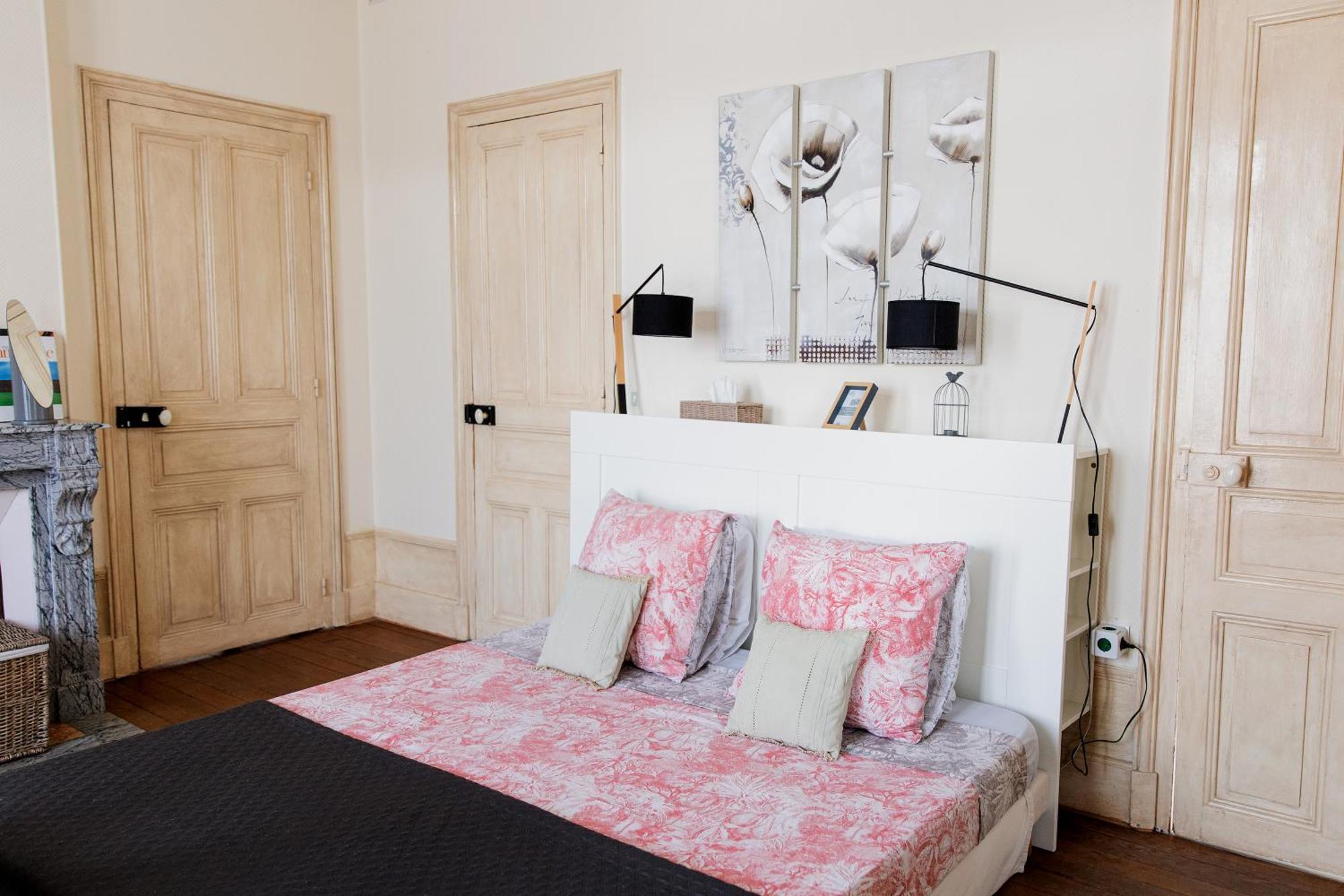 Maison D'Hotes La Poterne Épernay Esterno foto