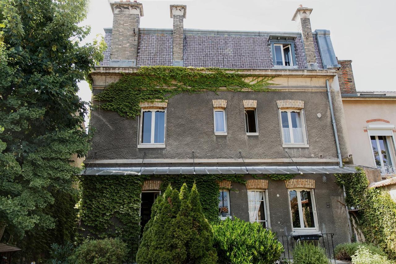 Maison D'Hotes La Poterne Épernay Esterno foto